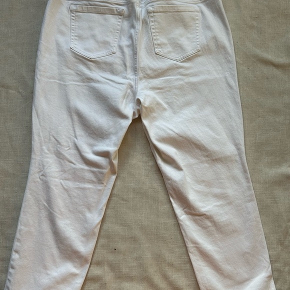 Torrid White Crop Boyfriend Jeans - Picture 2 of 4